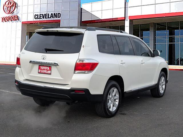 used 2011 Toyota Highlander car, priced at $7,994