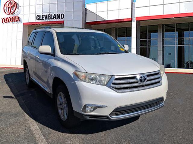 used 2011 Toyota Highlander car, priced at $10,991