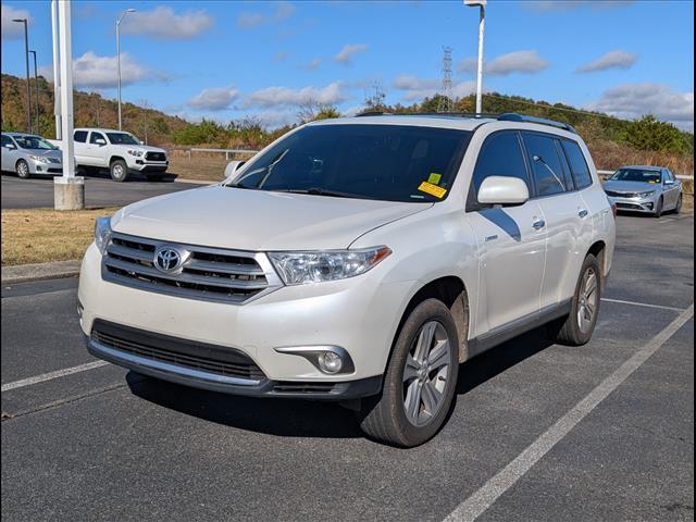 used 2013 Toyota Highlander car, priced at $12,991