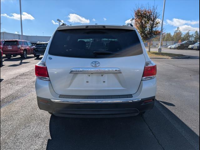 used 2013 Toyota Highlander car, priced at $12,991
