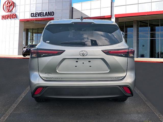 used 2024 Toyota Highlander car, priced at $41,991