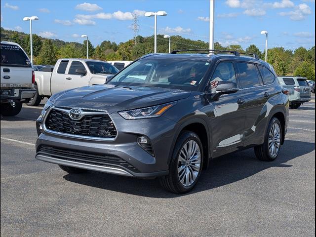 new 2025 Toyota Highlander Hybrid car, priced at $58,317