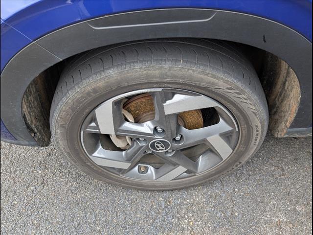 used 2023 Hyundai Venue car, priced at $18,991