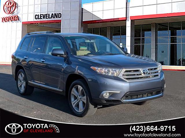 used 2012 Toyota Highlander car, priced at $12,592