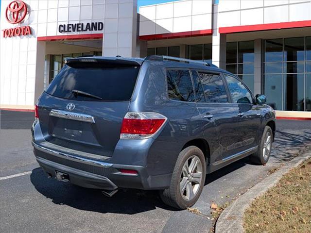 used 2012 Toyota Highlander car, priced at $12,592
