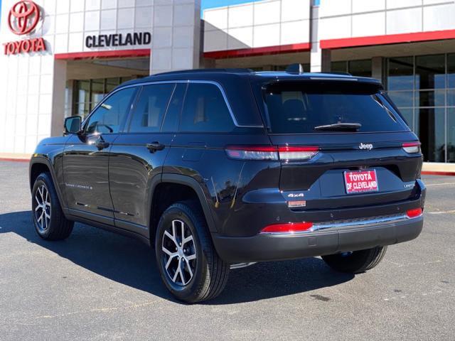 used 2024 Jeep Grand Cherokee car, priced at $44,994