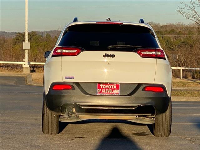 used 2018 Jeep Cherokee car, priced at $14,991