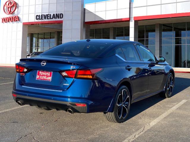 used 2023 Nissan Altima car, priced at $25,992