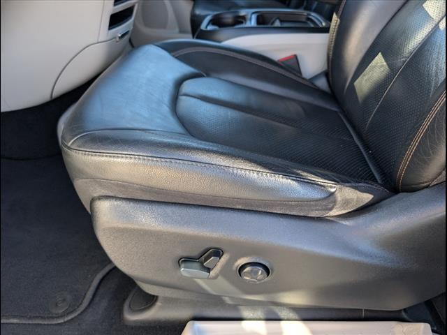 used 2020 Chrysler Pacifica car, priced at $17,992
