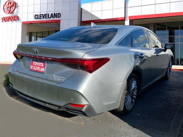 used 2020 Toyota Avalon Hybrid car, priced at $30,991