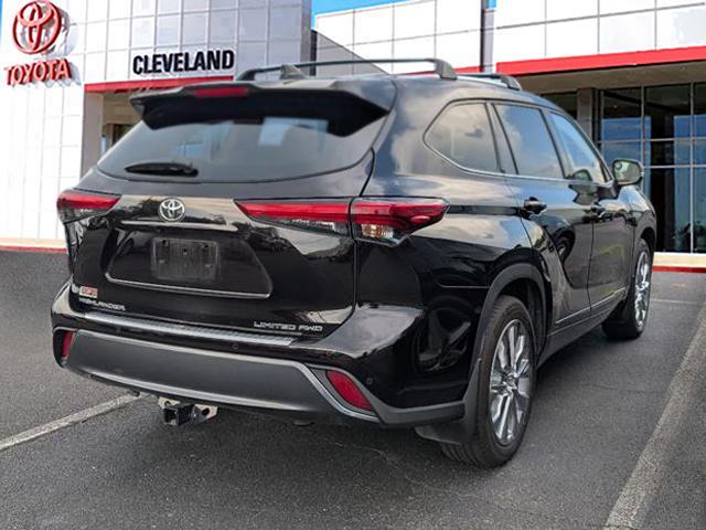 used 2021 Toyota Highlander car, priced at $37,991