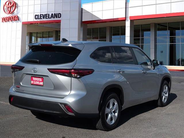 used 2023 Toyota Highlander car, priced at $34,993