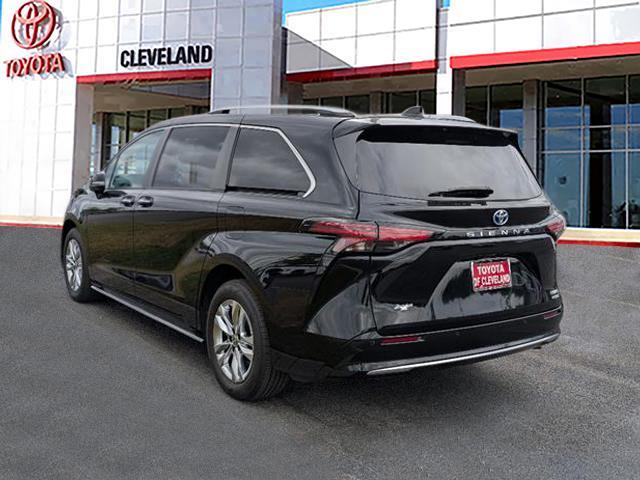 used 2023 Toyota Sienna car, priced at $53,991