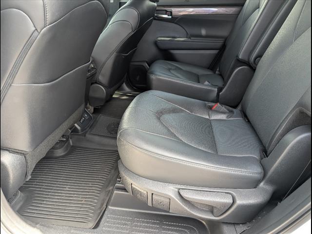 used 2024 Toyota Highlander car, priced at $50,991