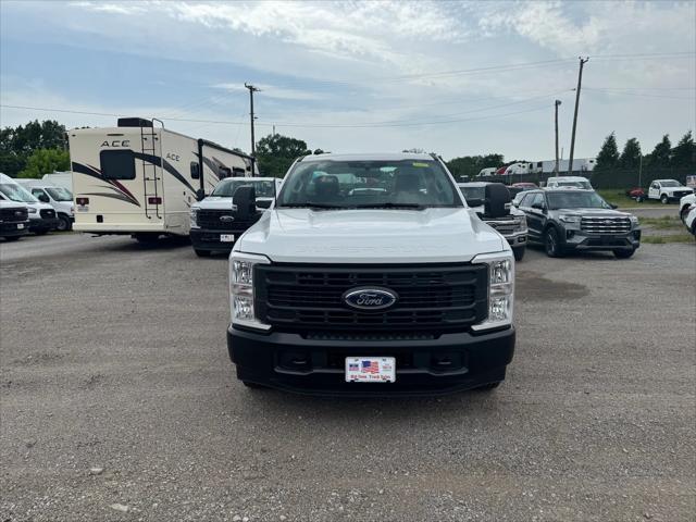 new 2025 Ford F-250 car, priced at $47,975