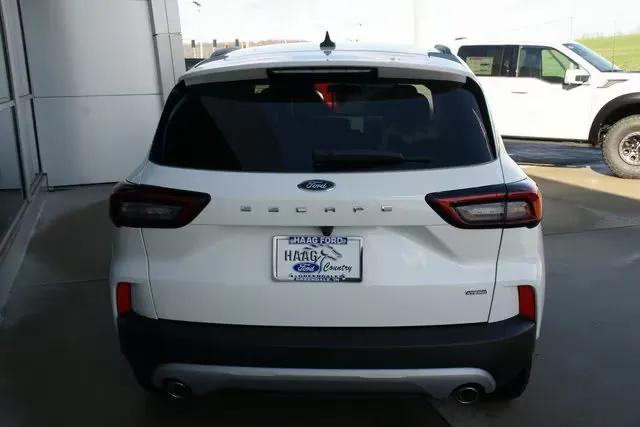 new 2025 Ford Escape car, priced at $41,605