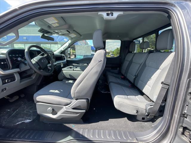 new 2025 Ford F-350 car, priced at $61,995