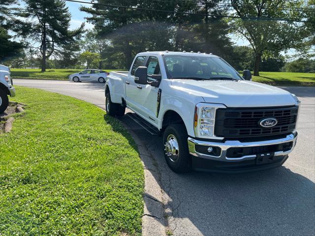 new 2024 Ford F-350 car, priced at $71,490