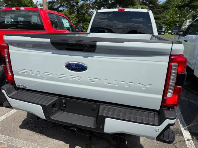 new 2025 Ford F-350 car, priced at $61,040