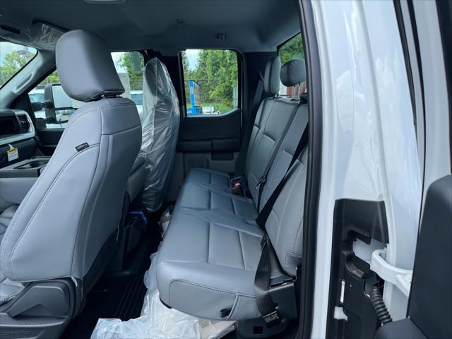new 2024 Ford F-250 car, priced at $49,900
