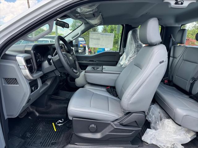 new 2024 Ford F-250 car, priced at $49,900