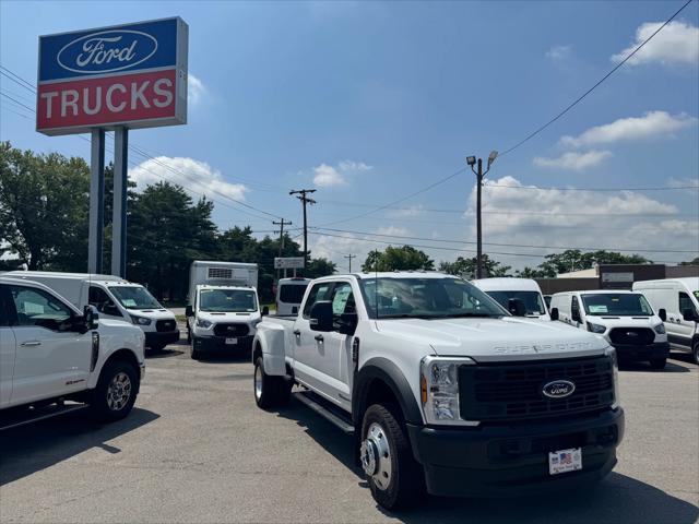 new 2025 Ford F-450 car, priced at $73,015