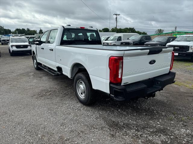 new 2025 Ford F-250 car, priced at $52,860