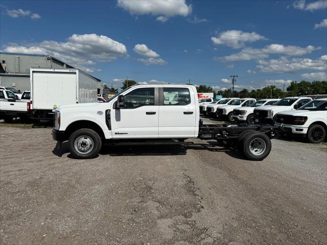 new 2025 Ford F-350 car, priced at $72,590