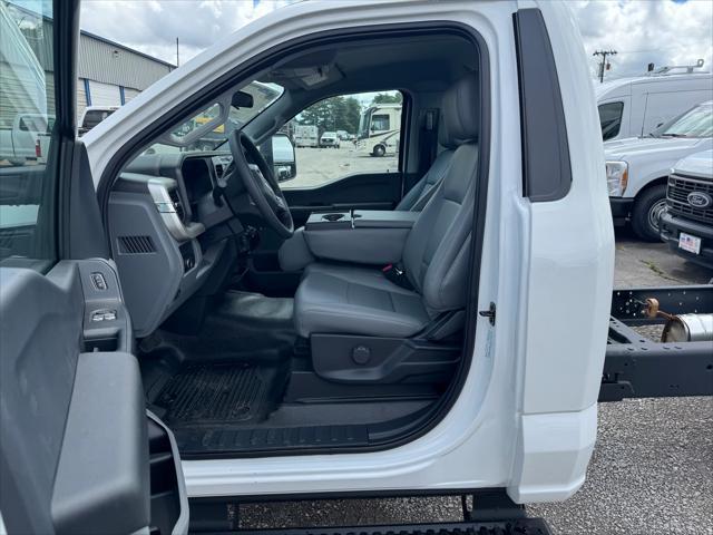 new 2025 Ford F-350 car, priced at $54,825