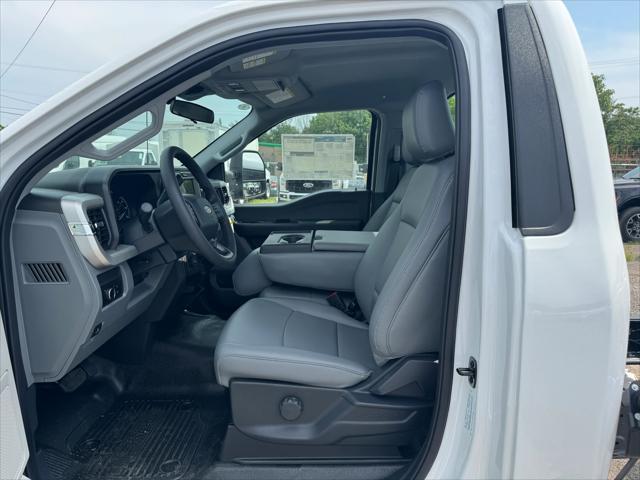 new 2025 Ford F-450 car, priced at $70,795