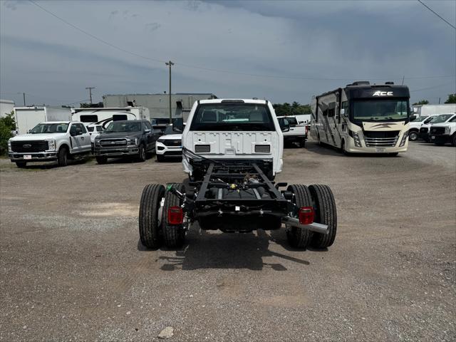 new 2025 Ford F-450 car, priced at $70,795