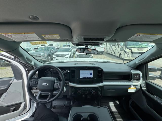 new 2025 Ford F-450 car, priced at $70,795