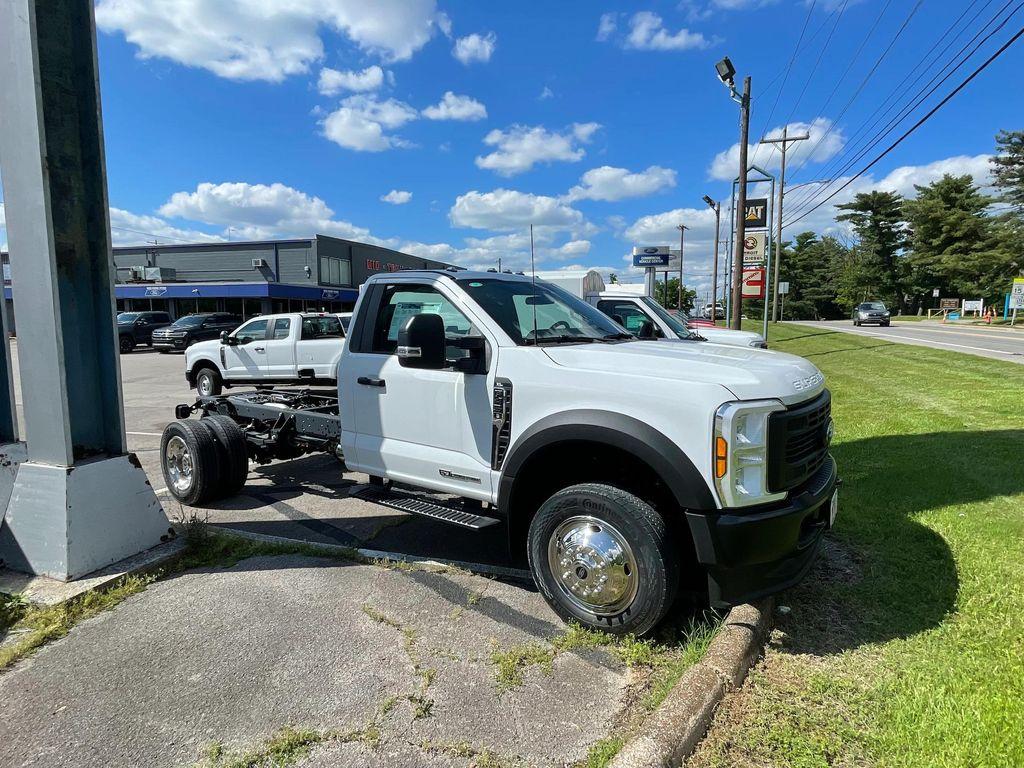 new 2025 Ford F-450 car, priced at $74,310