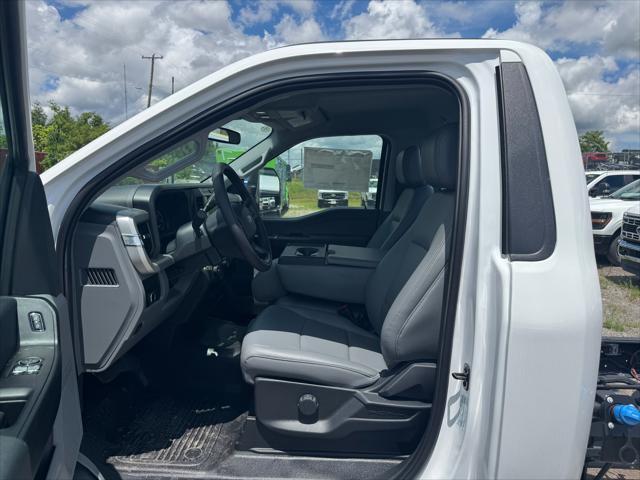 new 2025 Ford F-450 car, priced at $74,310