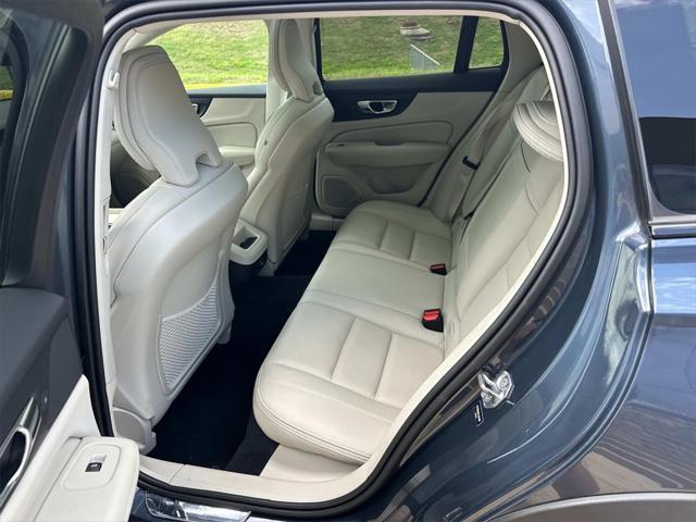 used 2020 Volvo V60 Cross Country car, priced at $23,500