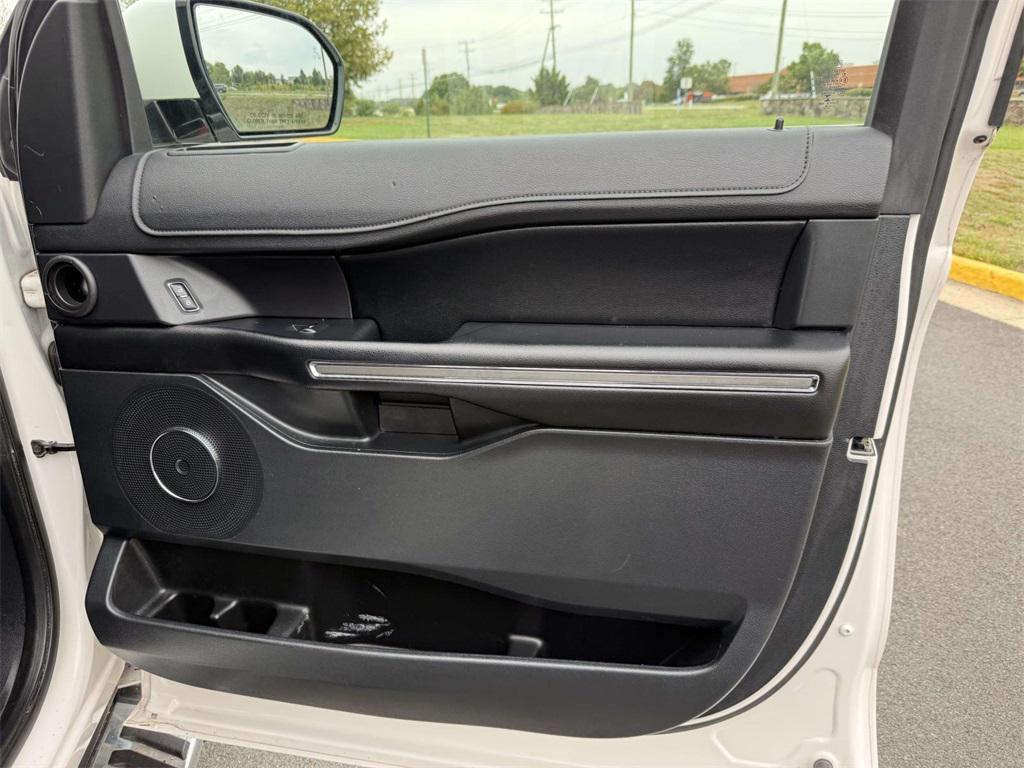 used 2018 Ford Expedition Max car, priced at $25,000