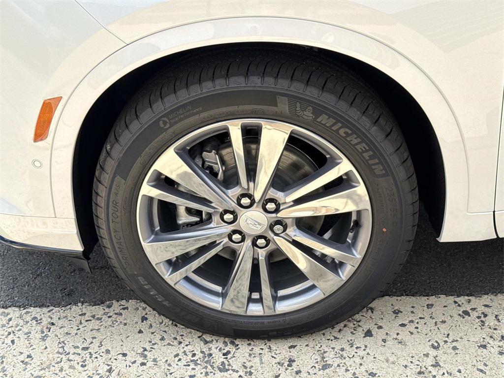 new 2025 Cadillac XT6 car, priced at $62,465