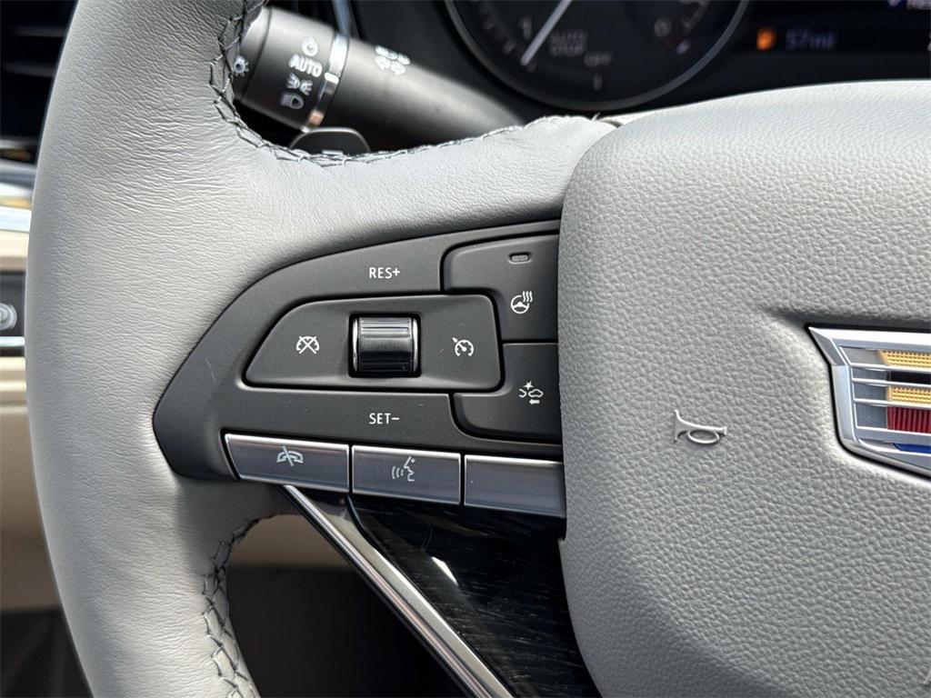 new 2025 Cadillac XT6 car, priced at $62,465