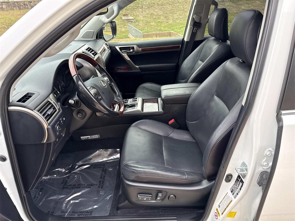used 2016 Lexus GX 460 car, priced at $27,500