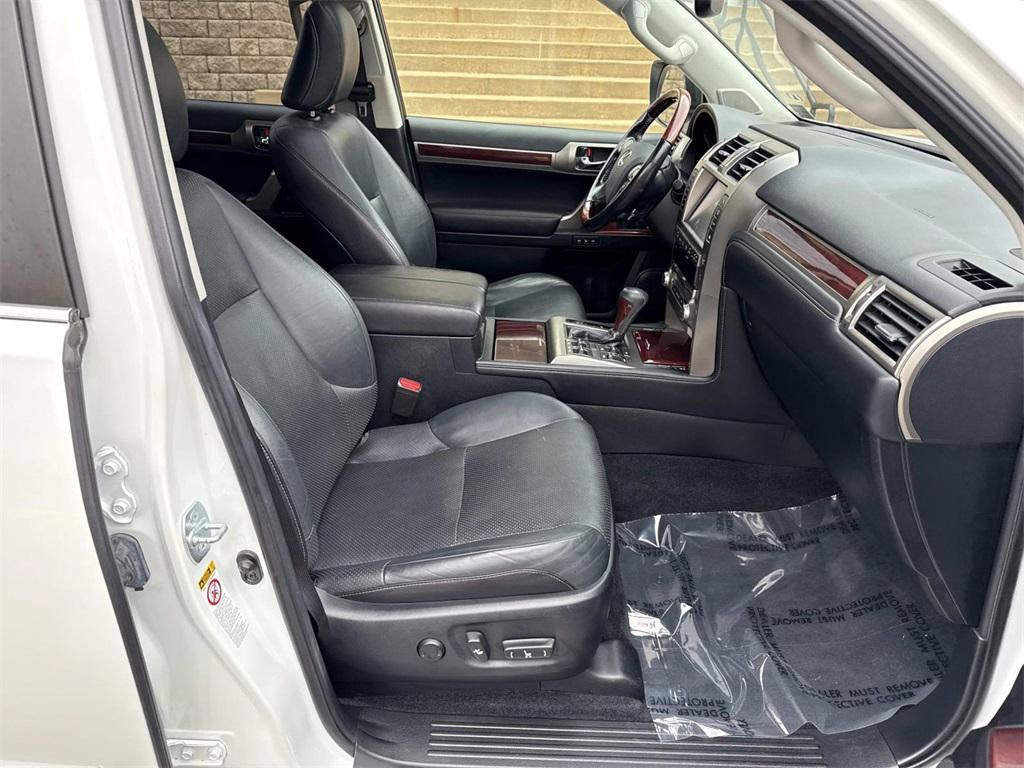 used 2016 Lexus GX 460 car, priced at $27,500