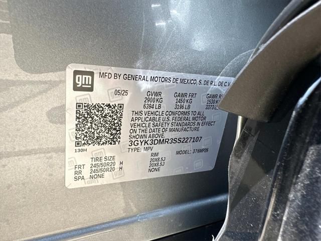 new 2025 Cadillac OPTIQ car, priced at $58,315