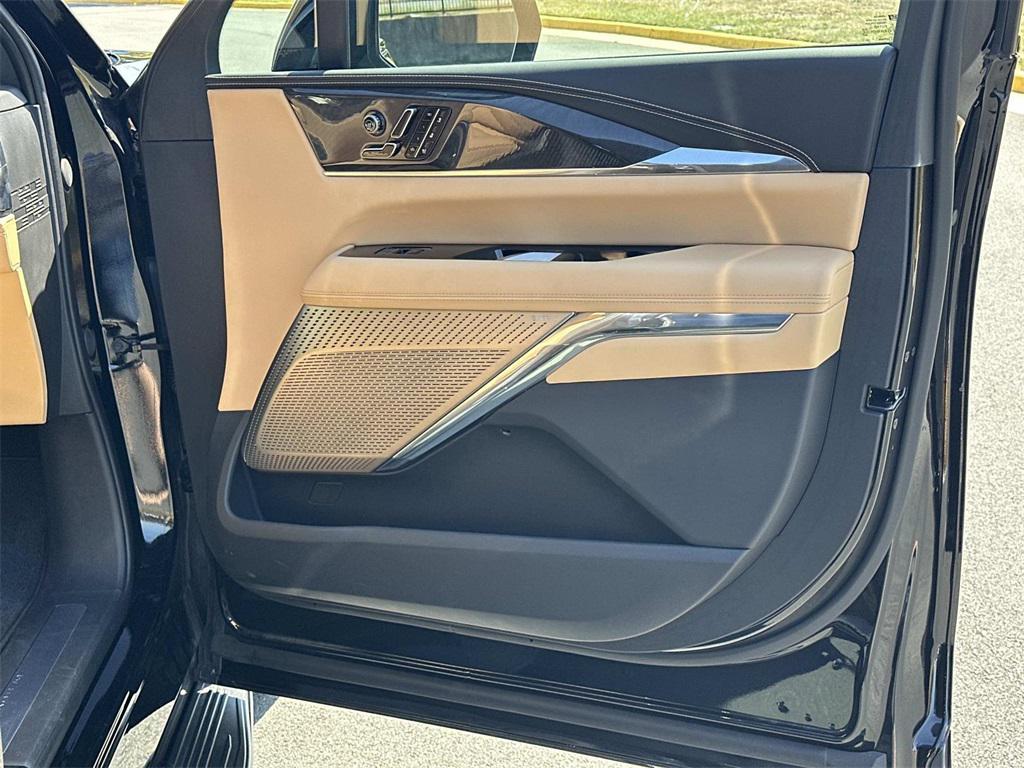 new 2025 Cadillac Escalade IQ car, priced at $149,990