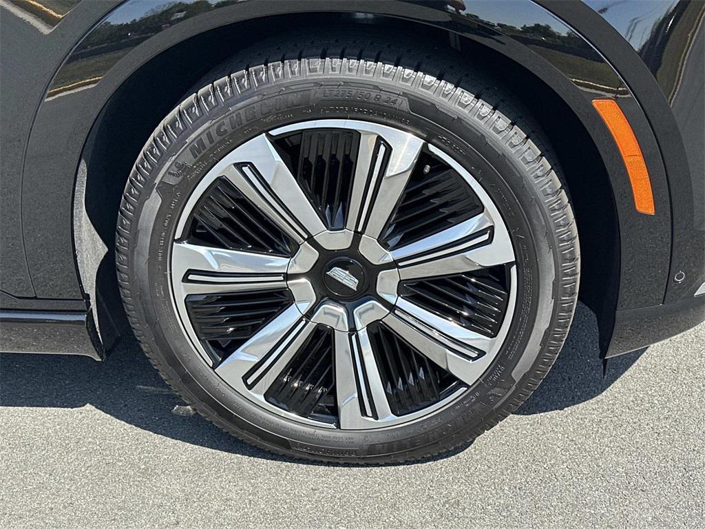 new 2025 Cadillac Escalade IQ car, priced at $149,990