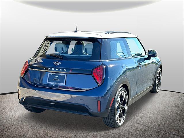 used 2025 MINI Hardtop car, priced at $32,369