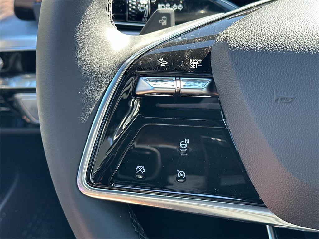 new 2025 Cadillac LYRIQ car, priced at $64,115