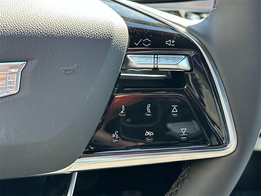 new 2025 Cadillac LYRIQ car, priced at $64,115