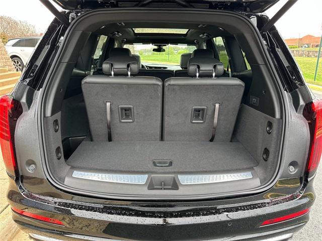 new 2025 Cadillac XT6 car, priced at $53,215