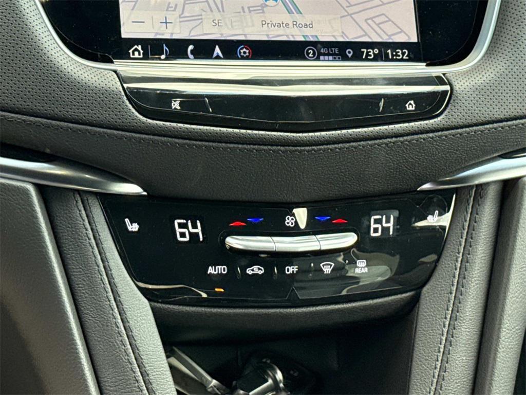 new 2025 Cadillac XT5 car, priced at $55,140