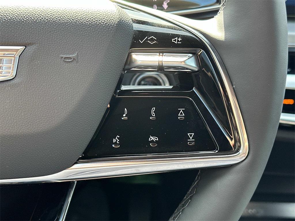 new 2025 Cadillac LYRIQ car, priced at $60,715