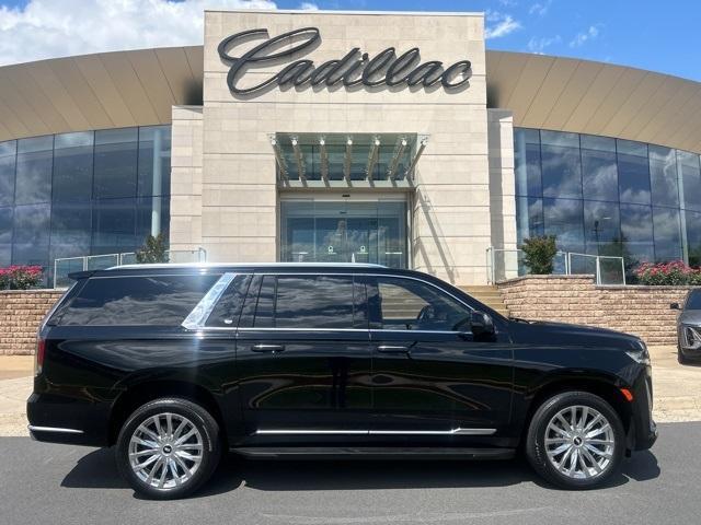 used 2023 Cadillac Escalade ESV car, priced at $77,000